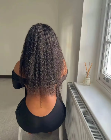 Aurora Curly Wig